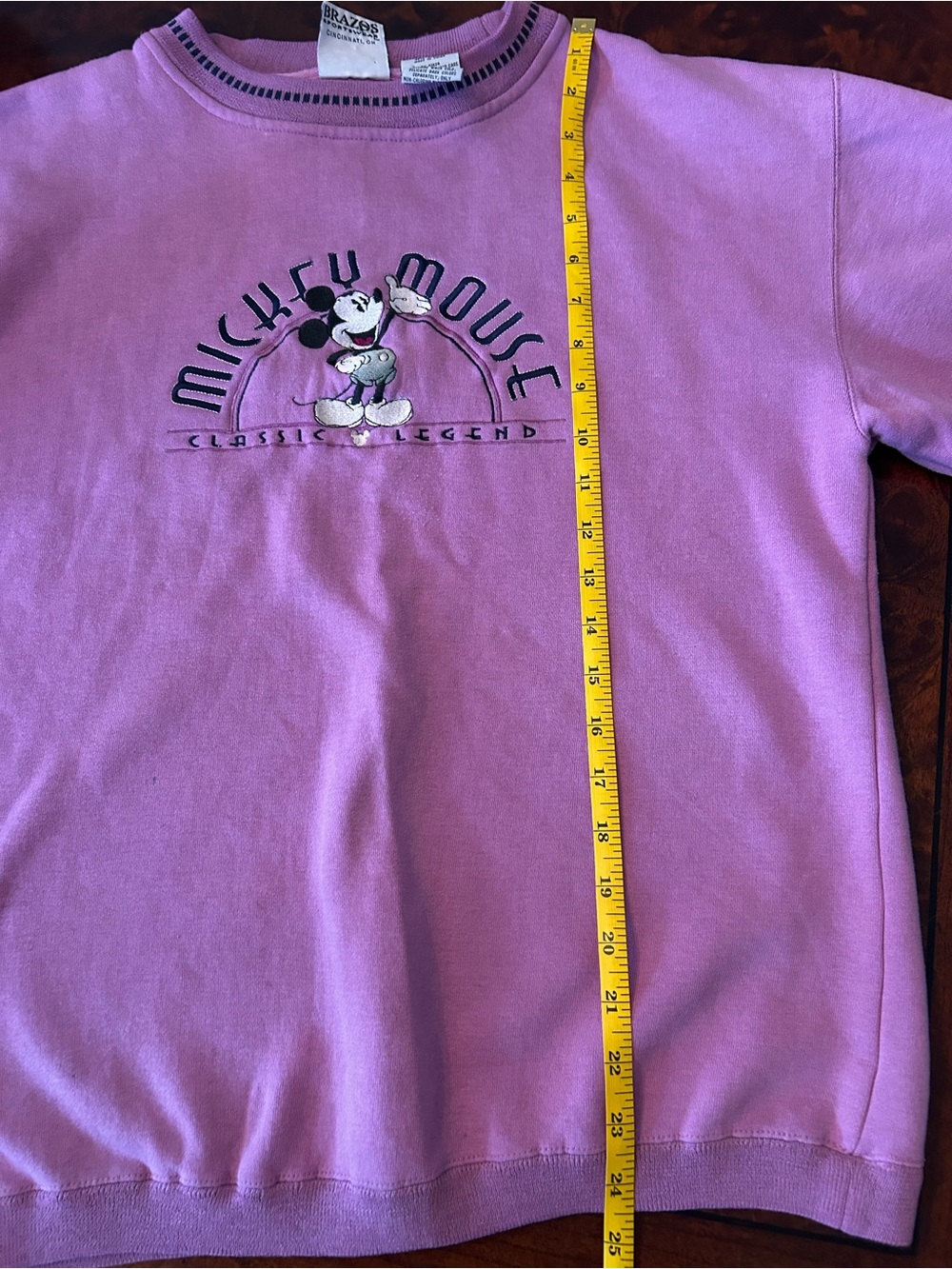 VTG 90s Brazo Disney Mickey Mouse Medium Pink Embroidered Mickey & Co Sweatshirt - Picture 6 of 8